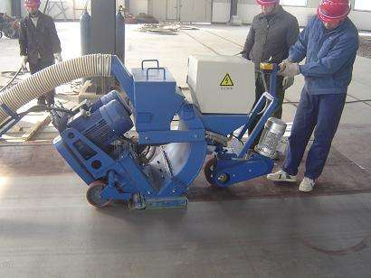 Mobile steel plate shot blasting machine